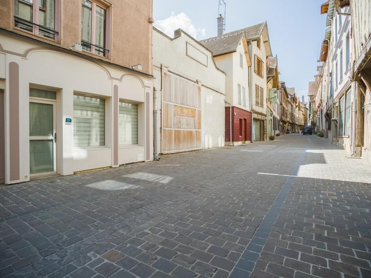 Downtown Apartment - Quiet And Cozy - Mon Groom Troyes Esterno foto